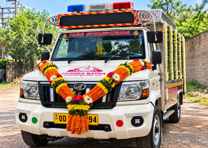 Emergency air-conditioned ambulance service